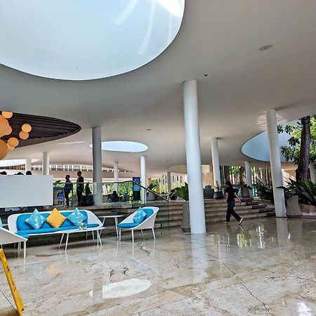 Dominiks Quite And Elegant Studio Ocean View Pool At Tambuli Resort High Floor Lapu-Lapu City Bagian luar foto