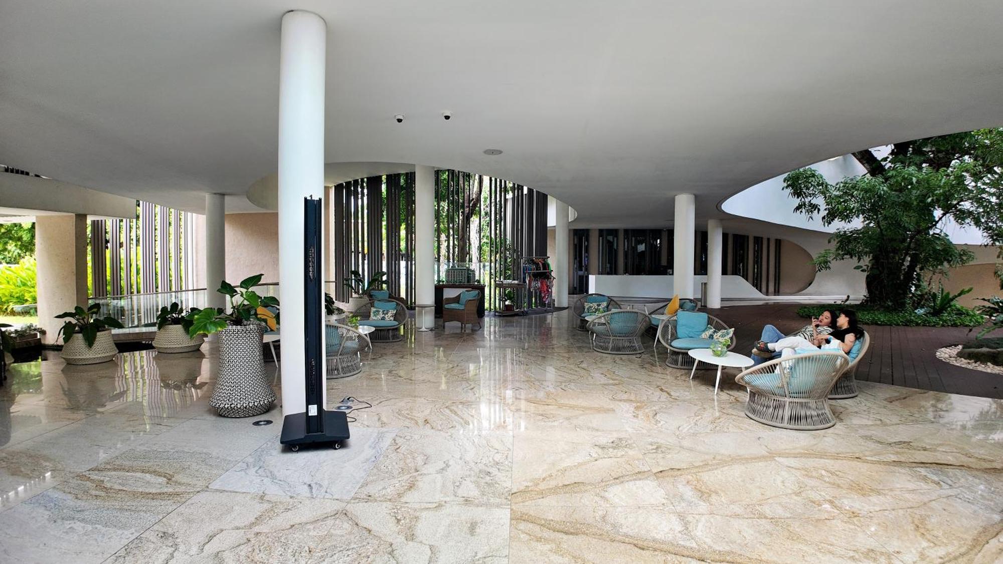 Dominiks Quite And Elegant Studio Ocean View Pool At Tambuli Resort High Floor Lapu-Lapu City Bagian luar foto