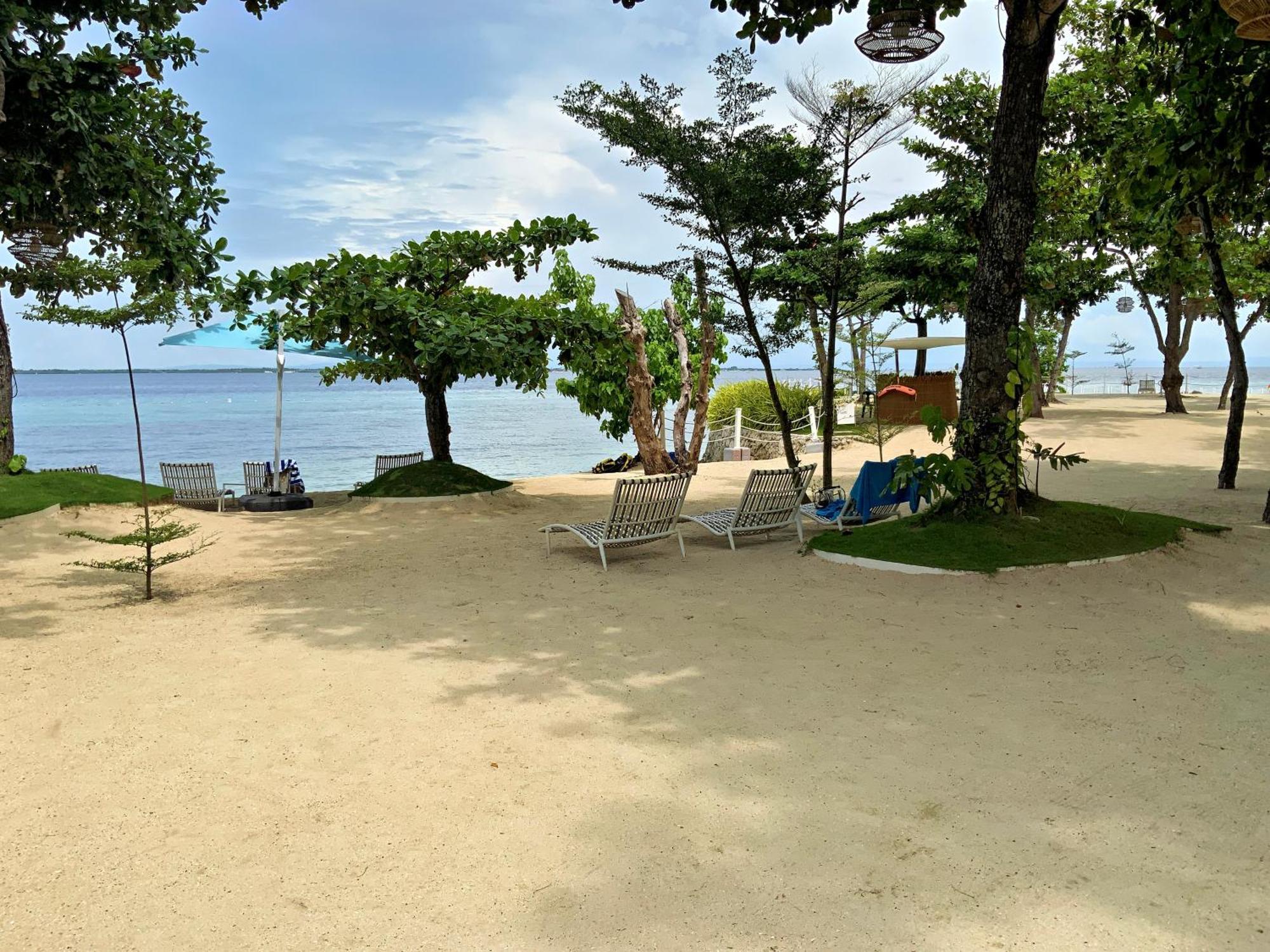 Dominiks Quite And Elegant Studio Ocean View Pool At Tambuli Resort High Floor Lapu-Lapu City Bagian luar foto
