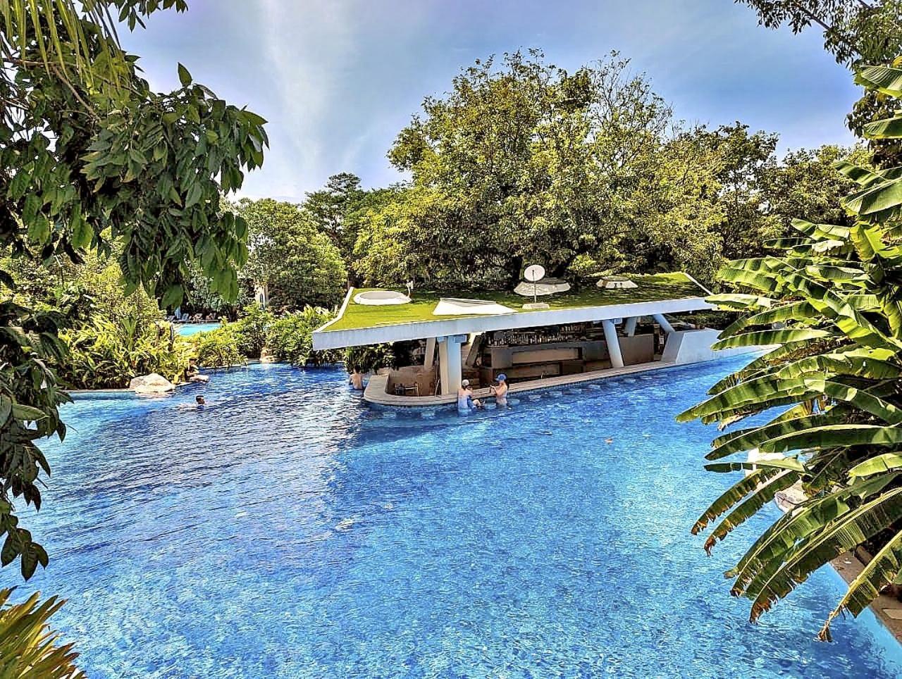Dominiks Quite And Elegant Studio Ocean View Pool At Tambuli Resort High Floor Lapu-Lapu City Bagian luar foto