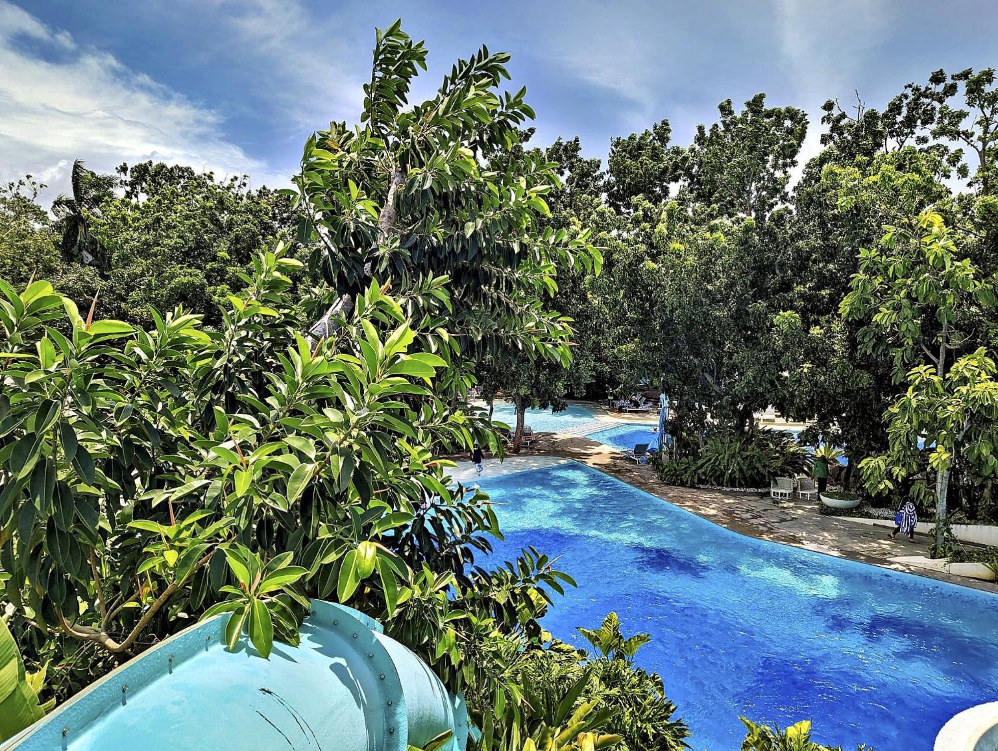 Dominiks Quite And Elegant Studio Ocean View Pool At Tambuli Resort High Floor Lapu-Lapu City Bagian luar foto