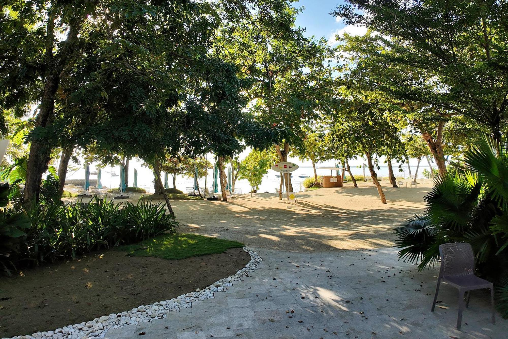Dominiks Quite And Elegant Studio Ocean View Pool At Tambuli Resort High Floor Lapu-Lapu City Bagian luar foto