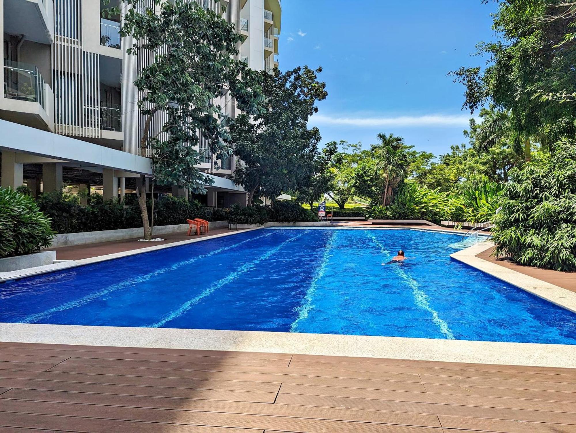 Dominiks Quite And Elegant Studio Ocean View Pool At Tambuli Resort High Floor Lapu-Lapu City Bagian luar foto