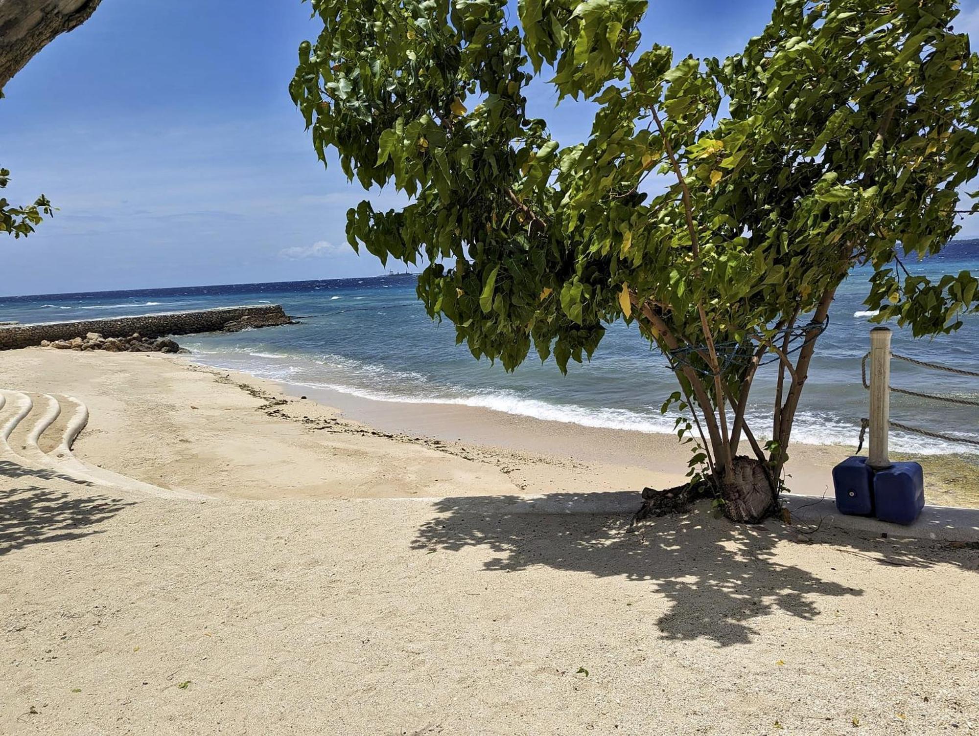 Dominiks Quite And Elegant Studio Ocean View Pool At Tambuli Resort High Floor Lapu-Lapu City Bagian luar foto